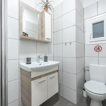 Drakou Apartment